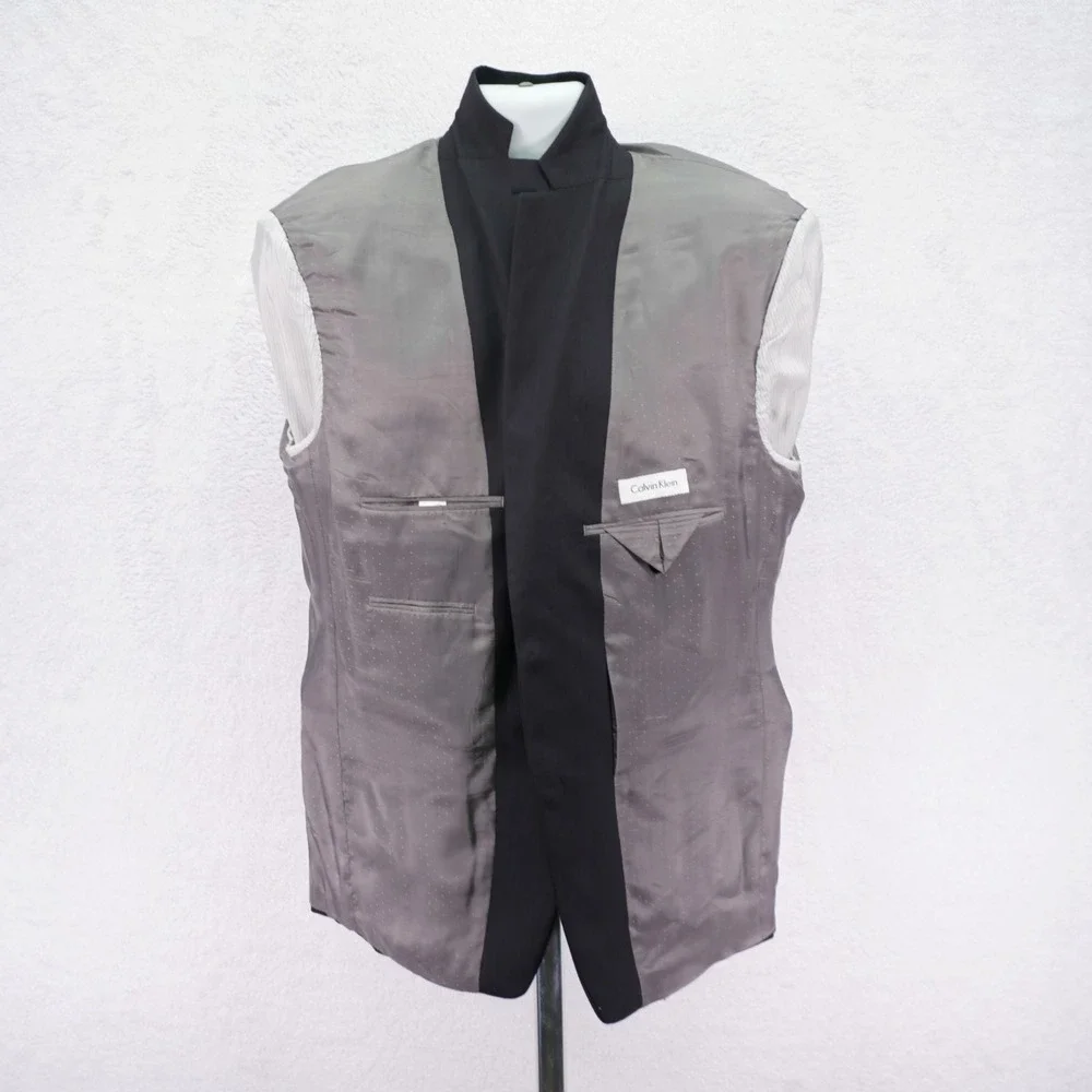 Calvin Klein Textured Wool Blend Blazer 42R Black Gray Birdseye‎